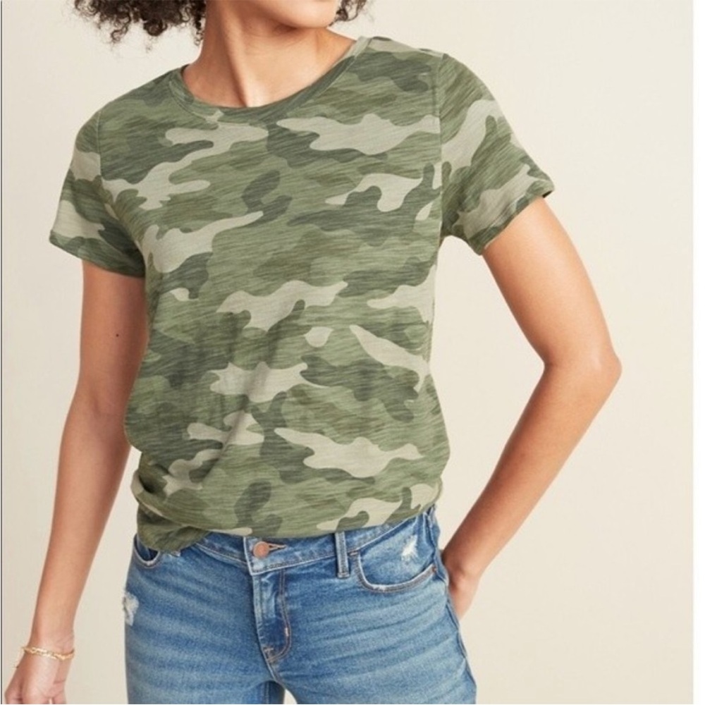 OLD NAVY Women's Green Camouflage EveryWear Crew Neck Tee